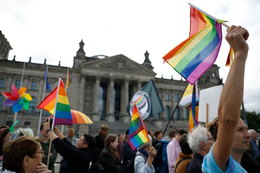 GERMANY-POLITICS-PARLIAMENT-LGBTQ-DEMO Manifestations à Berlin: La Communauté LGBT+ Exprime Ses Préoccupations