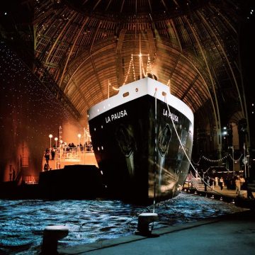 8da40f14-c641-4e07-941f-80e87889b610 Un défilé spectaculaire au Grand Palais