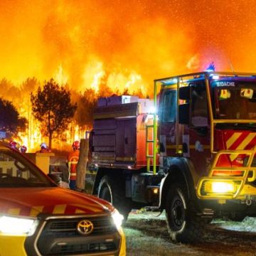8fe3aad2-7af2-4071-ab07-868f45728984 La France confrontée à des incendies massifs : une année record