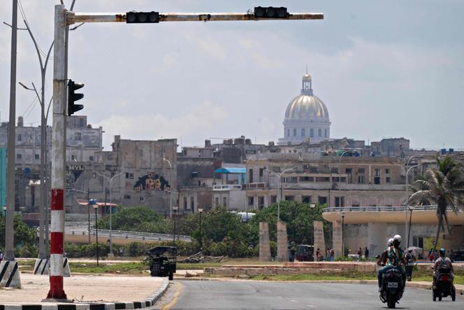 9052a08e-2de5-4af5-a555-312d5a5d507e Cuba : Impact des Coupures d’Électricité Liées au Blocus Américain
