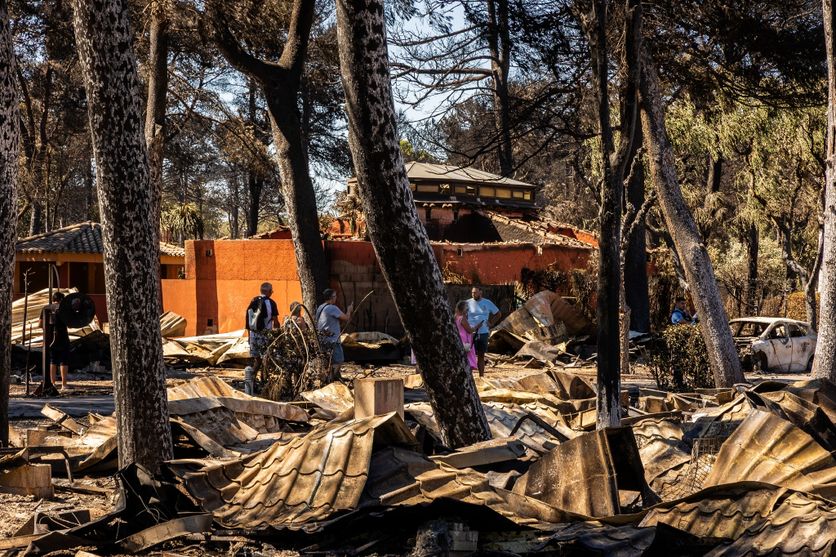 9796481d-31fc-43c9-8273-1d7d8ec41e57 L’incendie dans les Pyrénées-Orientales progresse et mobilise les secours