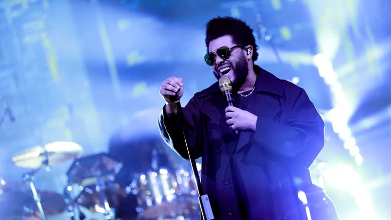 97a65e08-ad77-41fe-b84b-73bc1f44620f The Weeknd enchante le Stade de France avec un spectacle spectaculaire