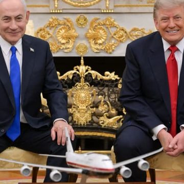 9efc1673-ba3f-4cc1-9467-20dc61a42e68 Rencontre entre Netanyahu et Trump à Washington : discussions sur la menace nucléaire iranienne