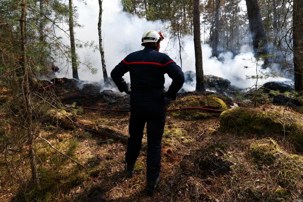 a2aee3bb-cb05-4573-9b02-f11632d9bed2 Incendies et canicule en France : nouvelles et impacts