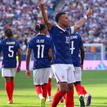 a906110a-9812-4c29-8590-350e750b0fd9 La France en quête des quarts de finale face au Paraguay