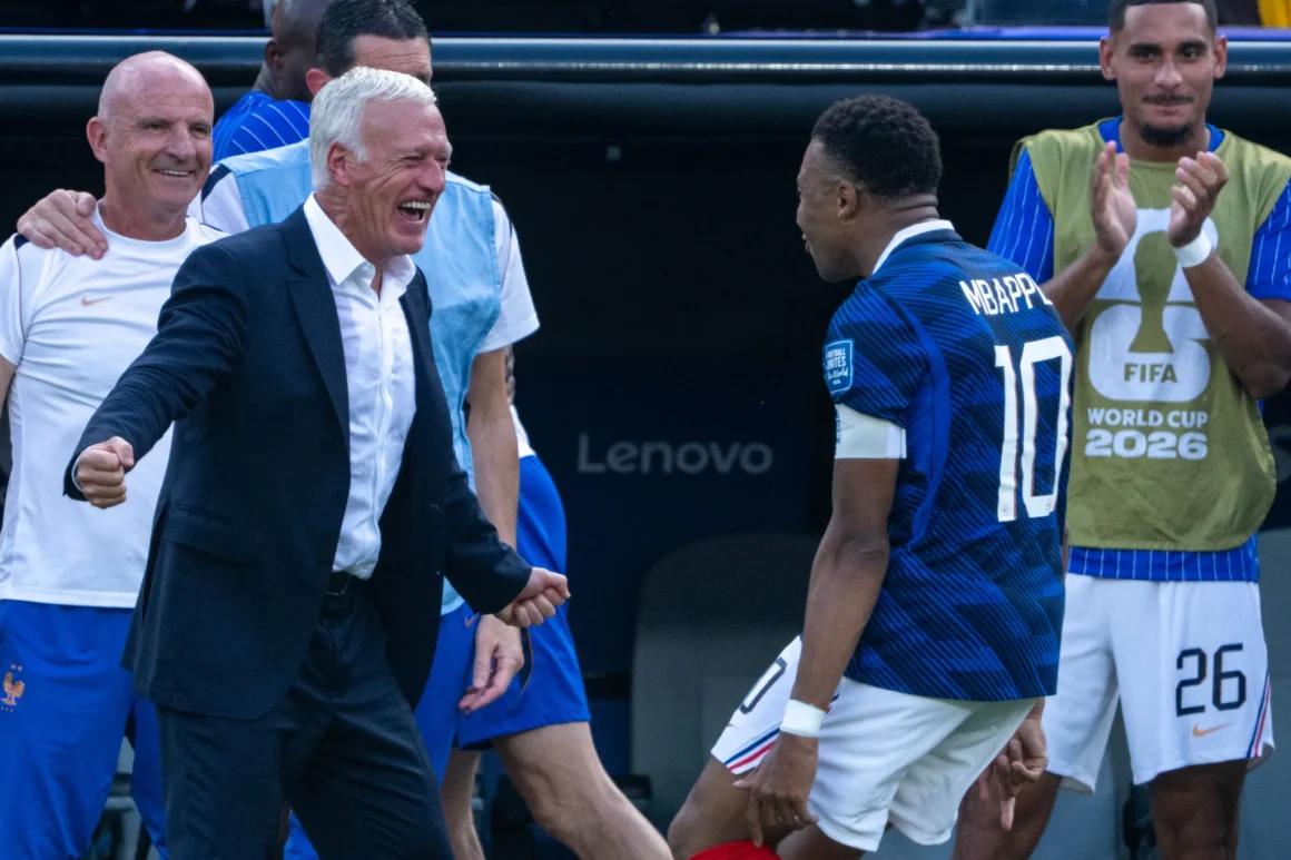 ab7b63fc-04c3-4625-b31c-4f3732b6b390 L’équipe de France se prépare pour le huitième de finale contre le Paraguay