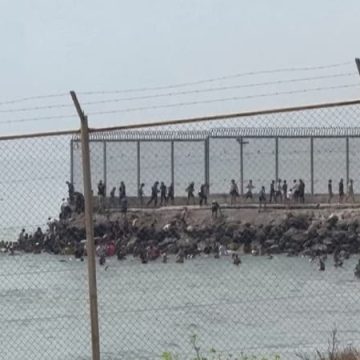 b66db684-0f32-4e85-abaf-c2e962d53d5a Afflux de migrants à Ceuta et renforcement des contrôles