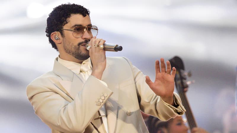 b771984a-ba24-471b-8258-5b72f495dd55 Concert de Bad Bunny à Milan interrompu par une tempête de grêle