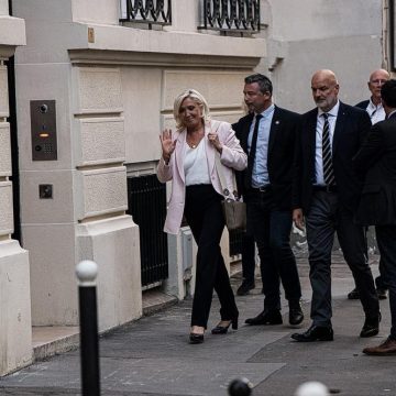 bd6fb395-6ec0-4602-b0cf-205e14a1802e Marine Le Pen : Défi judiciaire et campagne présidentielle