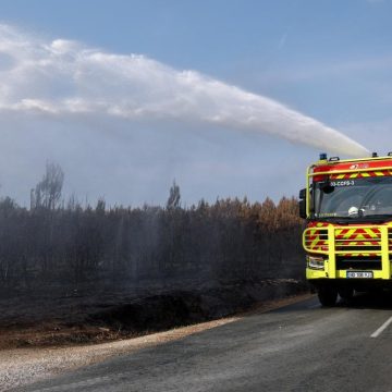 Lutte contre les incendies et évacuations en Gironde