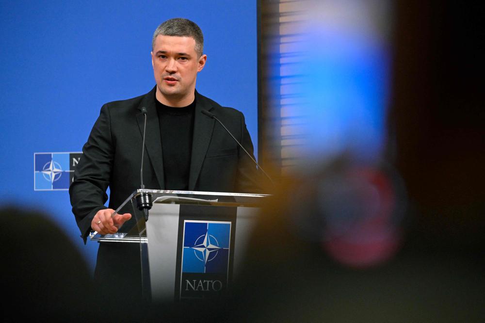 c1a3ca19-76de-4fd7-8035-df6e8d38f838 Crise politique en Ukraine et attaques répétées