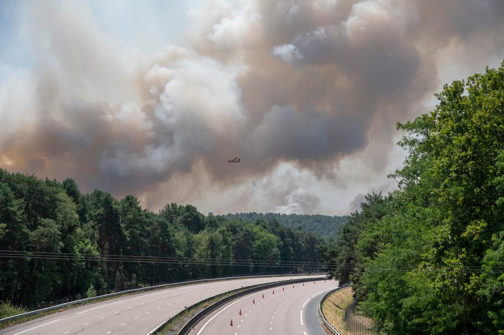 c663b280-f017-425d-846f-9e8de9962e55 Incendies et Vigilance Canicule en France