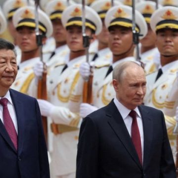 ca4290d7-53e6-4697-ae46-d70d175f4865 La Russie et la Chine Renforcent leur Coopération Militaire et Économique