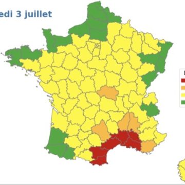 Vigilance Rouge : Les Départements Français en Alerte Face aux Feux de Forêts