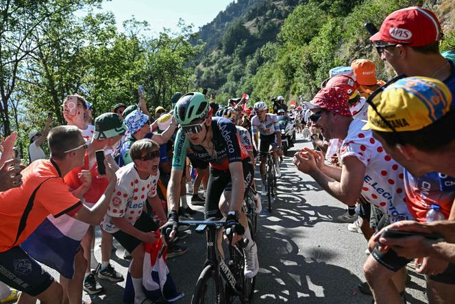 d62bbbac-e816-451b-891c-375df9128d95 Tour de France 2026 : Une Étape Décisive pour Paul Seixas
