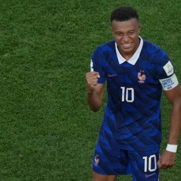 da6f9783-ab02-464b-a7b6-d5cf3867c559 La chaleur étouffante n’empêche pas la victoire des Bleus en Coupe du monde 2026