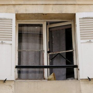 Climatiseur mobile avec tuyau d'évacuation extérieur Lyon : Les Volets, Une Solution Pour Lutter Contre La Chaleur