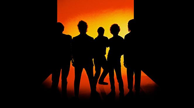 e5e71dc4-bbc4-4a2a-81e6-604cf152d4e6 The Strokes : Un retour en demi-teinte avec Reality Awaits