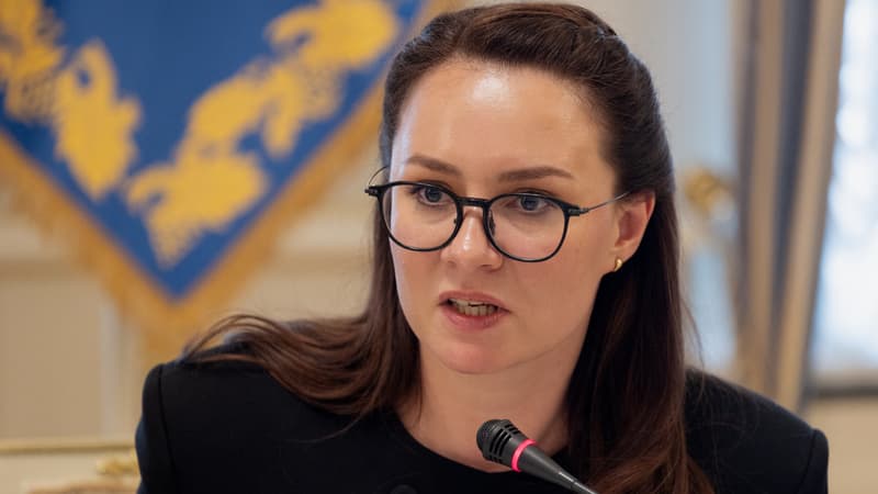 ebd06ad1-26ae-4808-9f46-9ce6aeabffc1 La démission de la Première ministre ukrainienne Ioulia Svyrydenko