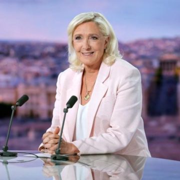 Marine Le Pen s&rsquo;engage dans la bataille présidentielle malgré sa condamnation