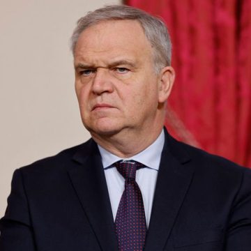 FILES-FRANCE-POLITICS-GOVERNMENT François-Noël Buffet : Audition et Perspective de Nomination
