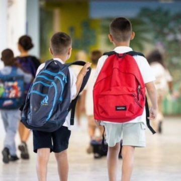 eff16bec-4310-4401-8ad6-93723f7a208a Le versement de l’allocation de rentrée scolaire en France en 2026