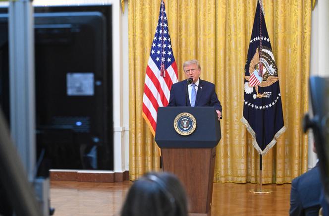 f01b4a01-b285-4d56-95b4-a3e9bccfdc24 Trump et la suspicion électorale: Une menace pour la démocratie américaine