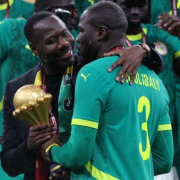f5024bee-4a53-44dd-8b1b-1a9a9a498659 Le Déroulement Incertain de la Finale de la CAN entre le Maroc et le Sénégal