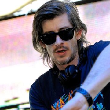 Décès de Kavinsky, DJ renommé, à 50 ans