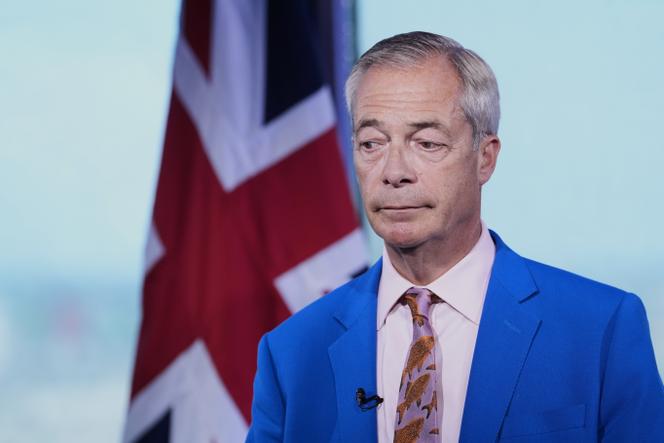 fb567973-d1c0-4600-a364-2aecca943446 Nigel Farage annonce sa démission et sa candidature aux élections partielles