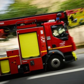 Incendie dans l&rsquo;Essonne : Un ancien camp de gens du voyage en feu