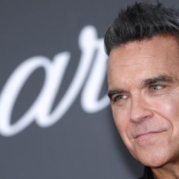 01f0e8b2-3c1a-459b-af3d-a42567d09e63 Robbie Williams révèle son diagnostic d’autisme et partage ses réflexions