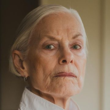 062aad55-3536-4023-b203-ce2f61bafeaf L’œuvre prolifique de Lucinda Childs : une danse révolutionnaire