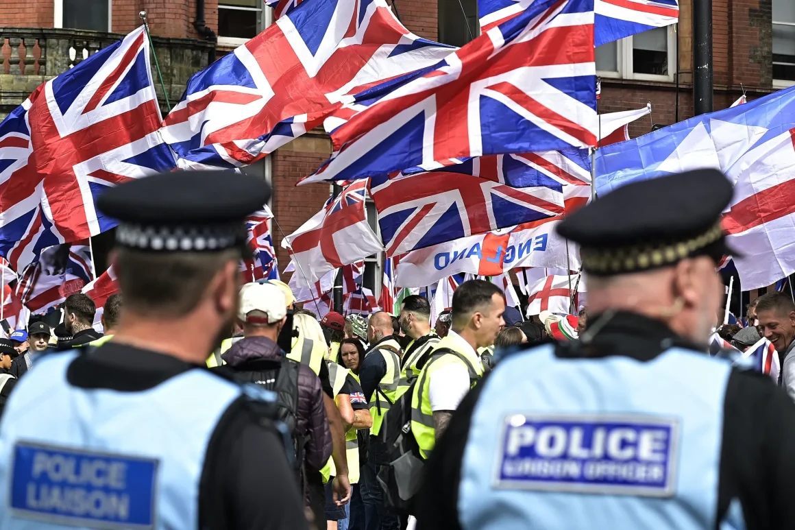 Manifestations anti-migrants : tensions à Thetford