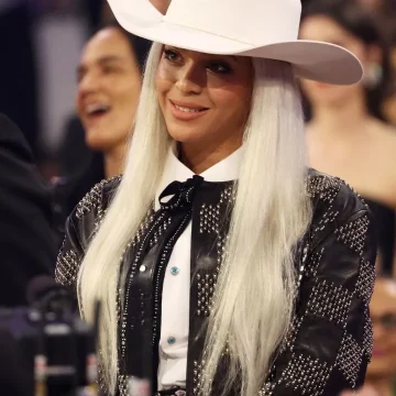 0b73dfc5-fabc-4751-9805-2eb85777a07a Le rôle des femmes dans l’évolution de la country et l’impact de Taylor Swift et Miley Cyrus