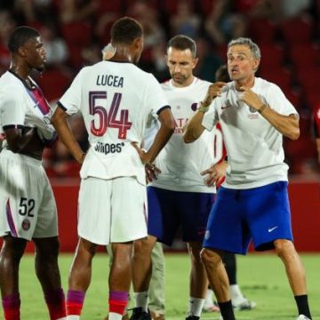 0efc4980-744f-48af-a6c1-a33a33029c1c Le PSG se prépare pour affronter Manchester United en match de pré-saison