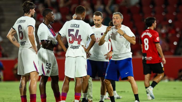 0efc4980-744f-48af-a6c1-a33a33029c1c Le PSG se prépare pour affronter Manchester United en match de pré-saison