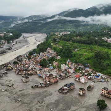 13b29eec-2a52-4ee3-8167-48546701f58f Catastrophe naturelle au Népal suite à l’effondrement d’un glacier