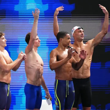 Sauveur Cristofini : Un Jeune Phénomène de la Natation Française