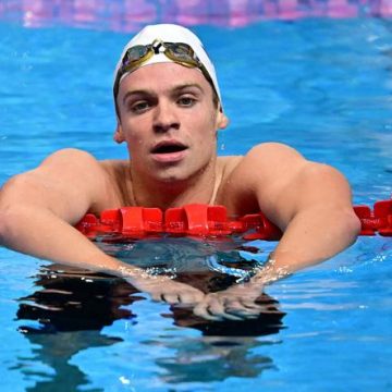 17e5e5db-d451-43d0-90a5-ca75f0cf5053 Léon Marchand : Adaptation de Programme pour les Championnats d’Europe de Natation