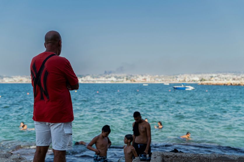 Daily Life in Tyre Lebanon Retour difficile à la normale pour les plages de Tyr après le cessez-le-feu