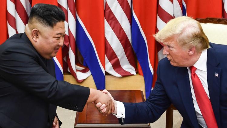 258098f1-e625-4306-aa84-e805f5caa6fd Trump envisage une rencontre avec Kim Jong-un en Chine