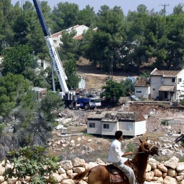 274c58e8-3afa-48e0-8511-613ce8debb46 Les réinstallations en Cisjordanie occupée et leur impact politique