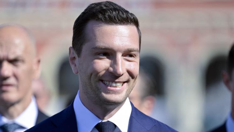 2b51a8c9-3f03-48fc-bbec-82c9388a01ea Jordan Bardella candidat unique à sa réélection au Rassemblement national
