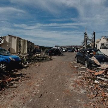 2b7cbb85-afdd-47cb-87d6-f4f3a5060572 Une tornade dévastatrice frappe le village de Pomas