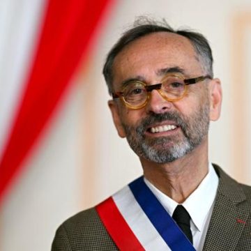 2d3e7e6a-f552-4bcc-922a-79900acdd2b3 Uniformes scolaires généralisés à Béziers