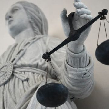 Enquête ouverte après l&rsquo;explosion d&rsquo;un jouet anti-stress causant des brûlures à un enfant