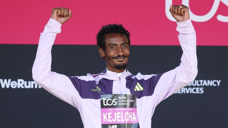 38c83c4f-f0ea-4d68-85db-9a989ea7b1bc Yomif Kejelcha Défie les Limites dans le Semi-Marathon
