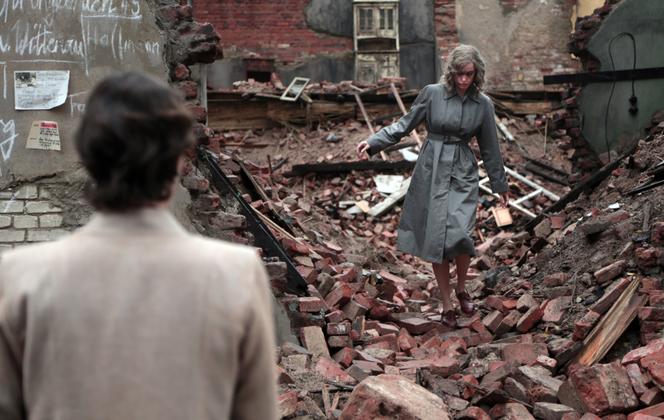 3c7b2d25-33bd-43b0-afdc-22a827e2b442 Analyse et émotion dans le film ‘Phoenix’ de Christian Petzold
