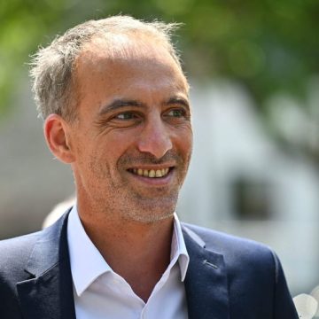 DEBATS AU SEIN DU PARTI SOCIALISTE Raphaël Glucksmann annonce sa candidature présidentielle pour 2027